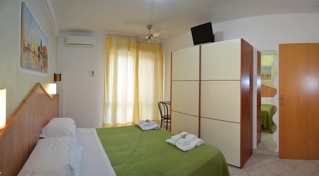 Residence Riviera Alba Adriatica Ngoại thất bức ảnh